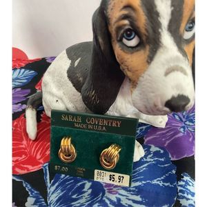 Sarah Coventry Vintage Fashion Earrings Goldtone Studs🍒🌸